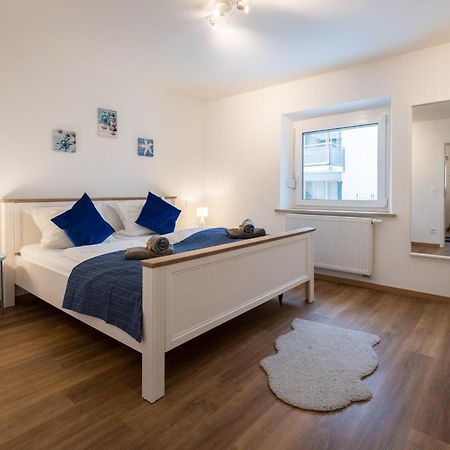 Bright - Beachstyle - Kitchen - Kingbed - Parking - Netflix Appartement Augsburg Buitenkant foto