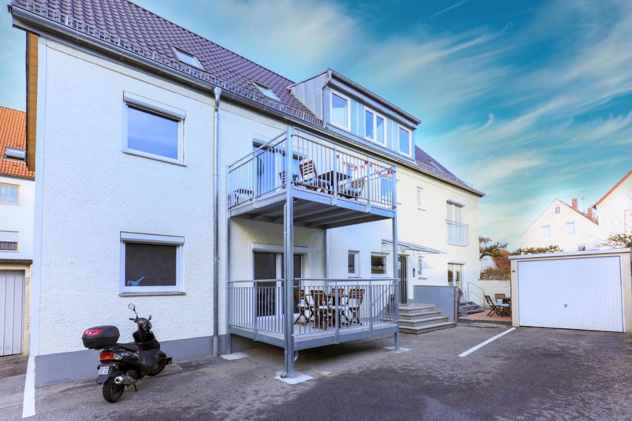 Bright - Beachstyle - Kitchen - Kingbed - Parking - Netflix Appartement Augsburg Buitenkant foto